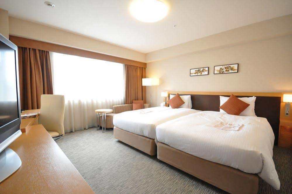 Richmond Hotel Kumamoto Shinshigai Buitenkant foto