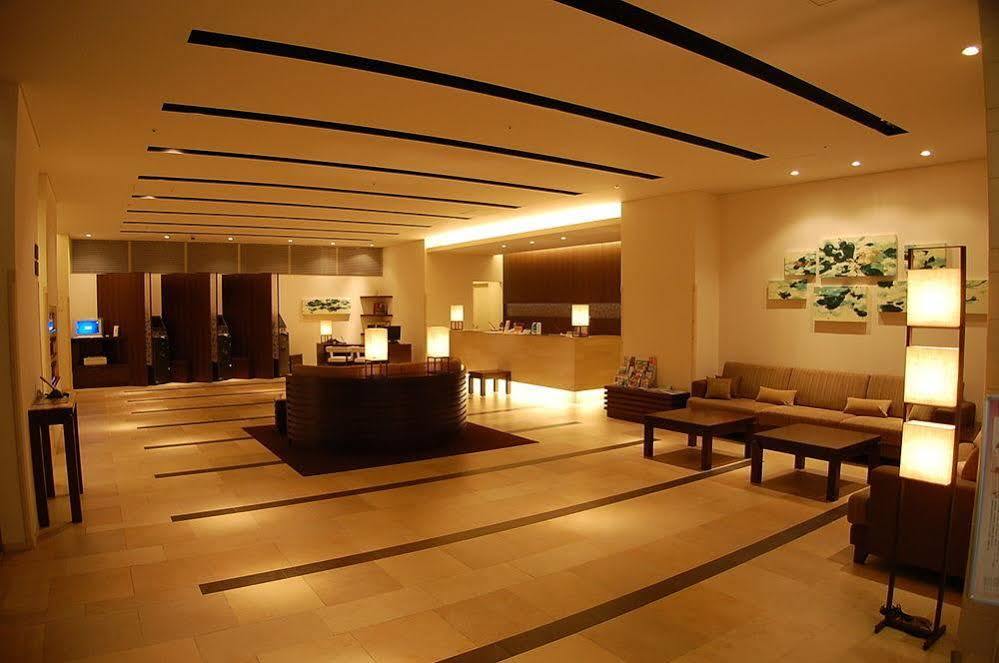 Richmond Hotel Kumamoto Shinshigai Buitenkant foto
